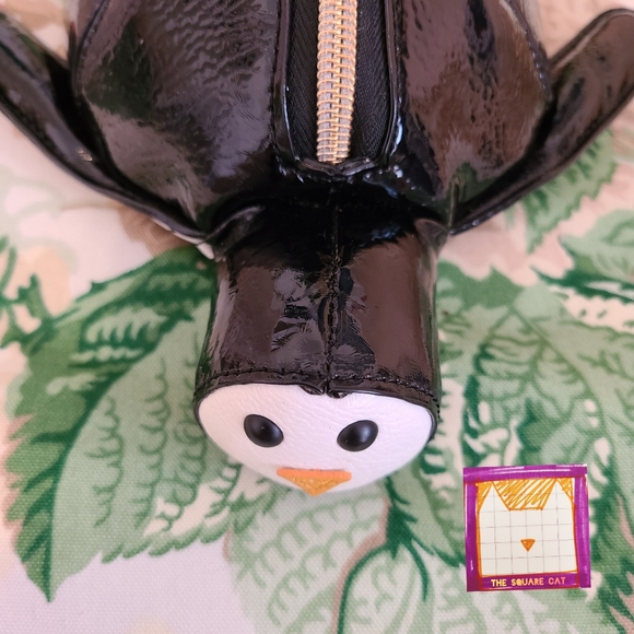 MR. Bond the ADORABLE PENGUIN! cute BJ wristlet! - Picture 2 of 13